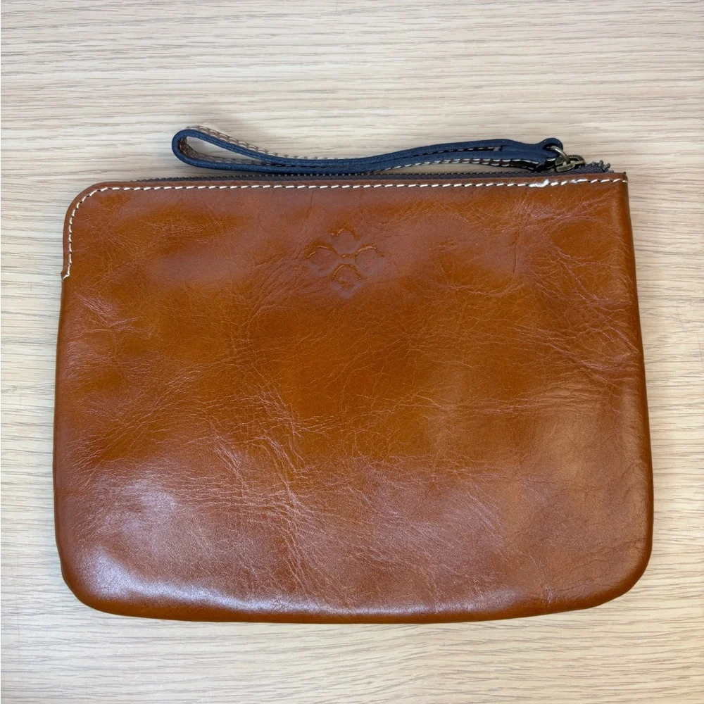 Patricia Nash Cassini Brown Leather Zip Clutch/Wristlet